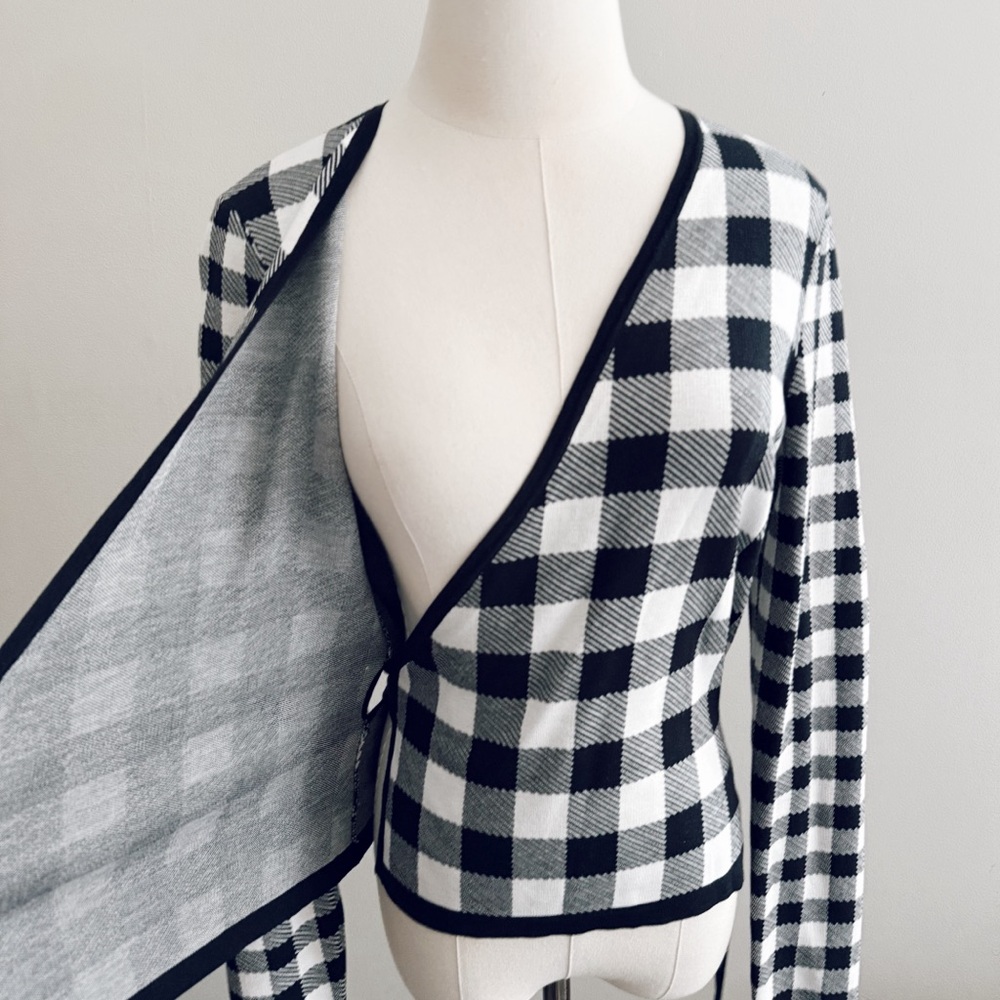 Diane Von Furstenberg Black and White Checked Wrap Sweater - Picture 7 of 9